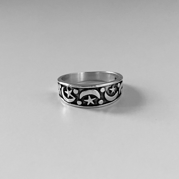 Sterling Silver Moon and Star Ring, Silver Rings, Celestial, Stars, Sky - Picture 3 of 8